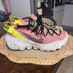 Nike Space Hippie Size 6.5